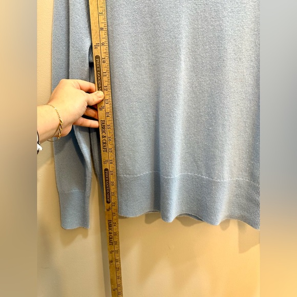 J.Crew Women’s 100% Cashmere Classic Fit Crewneck Sweater Size S in Light Blue - Picture 11 of 12